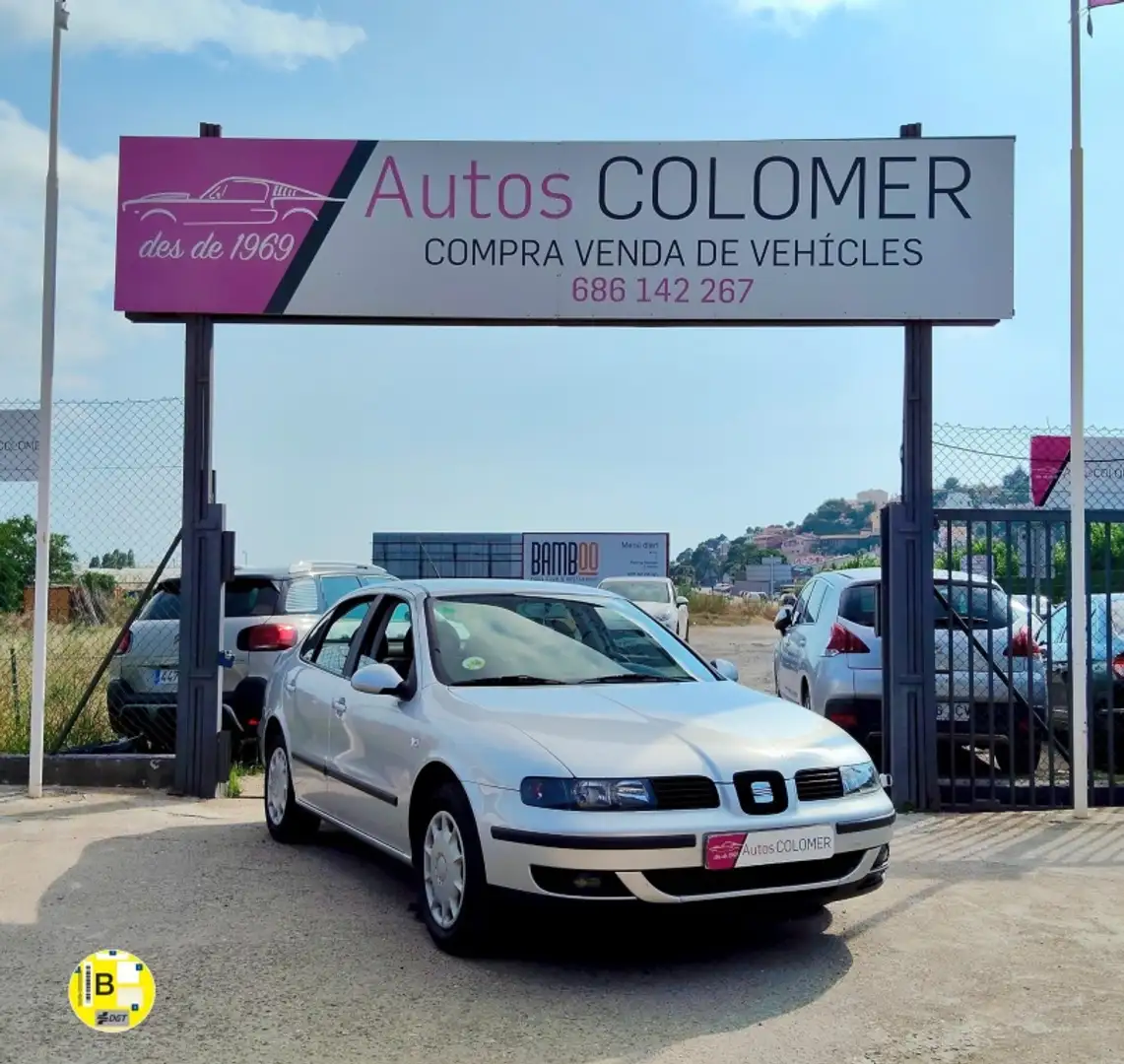 SEAT Toledo 1.6i Stella 105 Plateado - 1