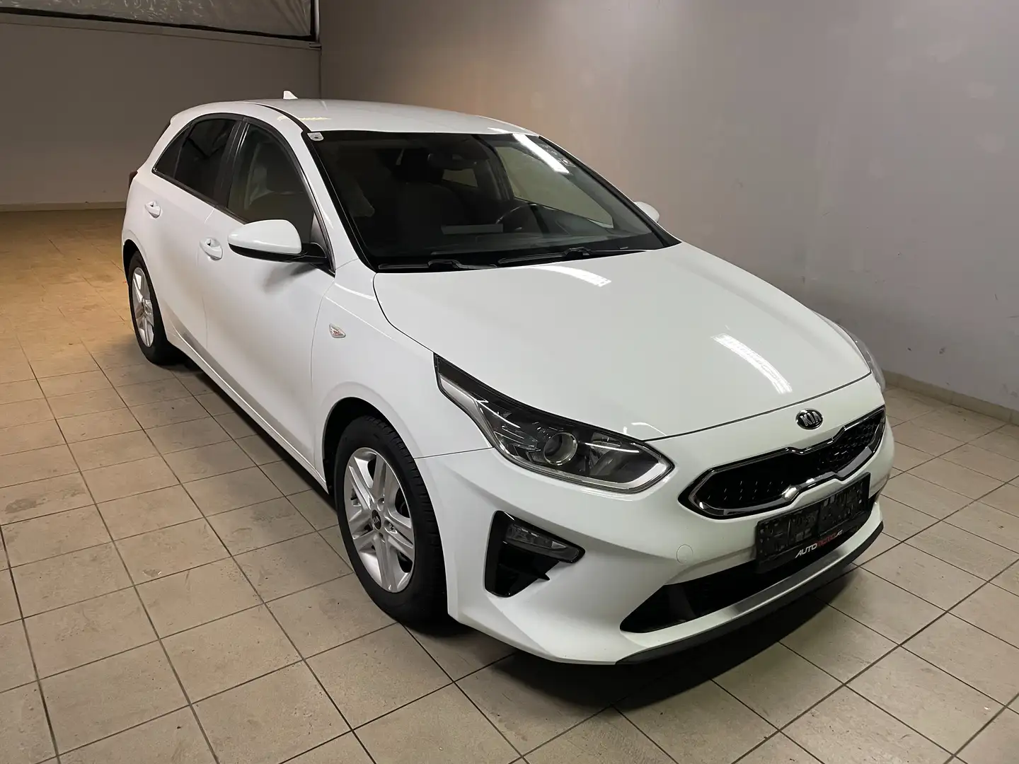 Kia Ceed / cee'd Ceed 1.6 CRDi Edition 7 Weiß - 2