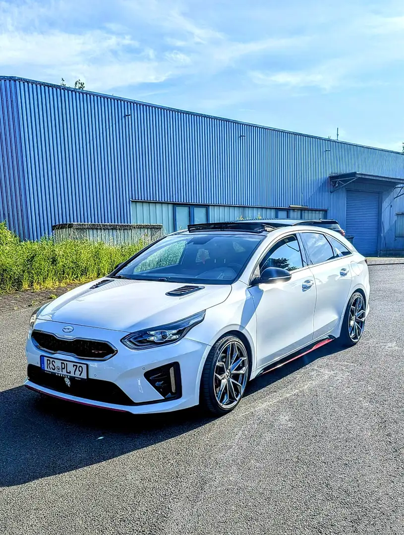 Kia ProCeed / pro_cee'd 1.6 T-GDI DCT7 OPF GT 204 PS - 1
