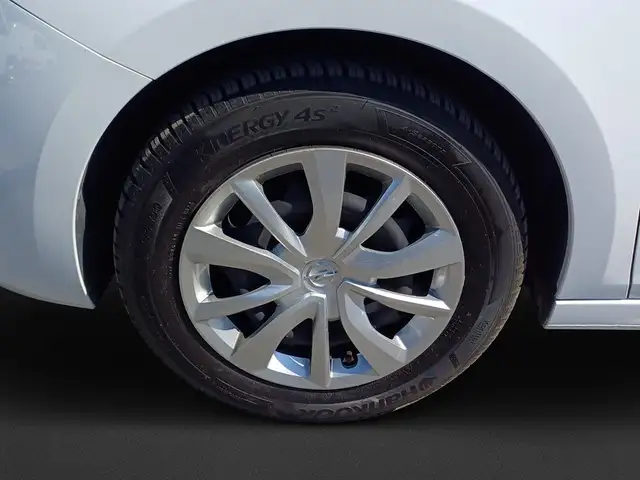 Opel Corsa view 8