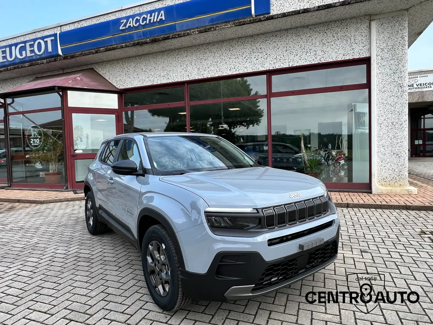Jeep Avenger 1.2 turbo Longitude 100cv Blau - 1