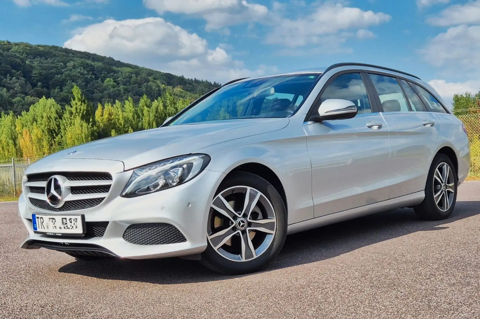 Mercedes-Benz C 180 d T-Modell, Command, Automatik. Silber - 1