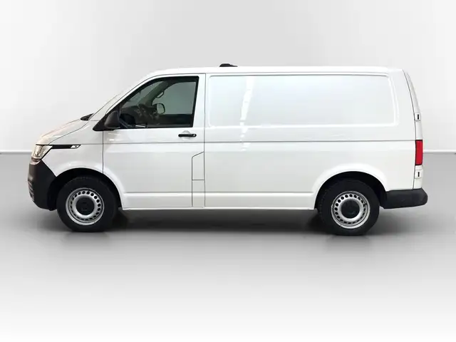 Volkswagen Transporter view 11