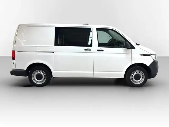 Volkswagen Transporter view 6