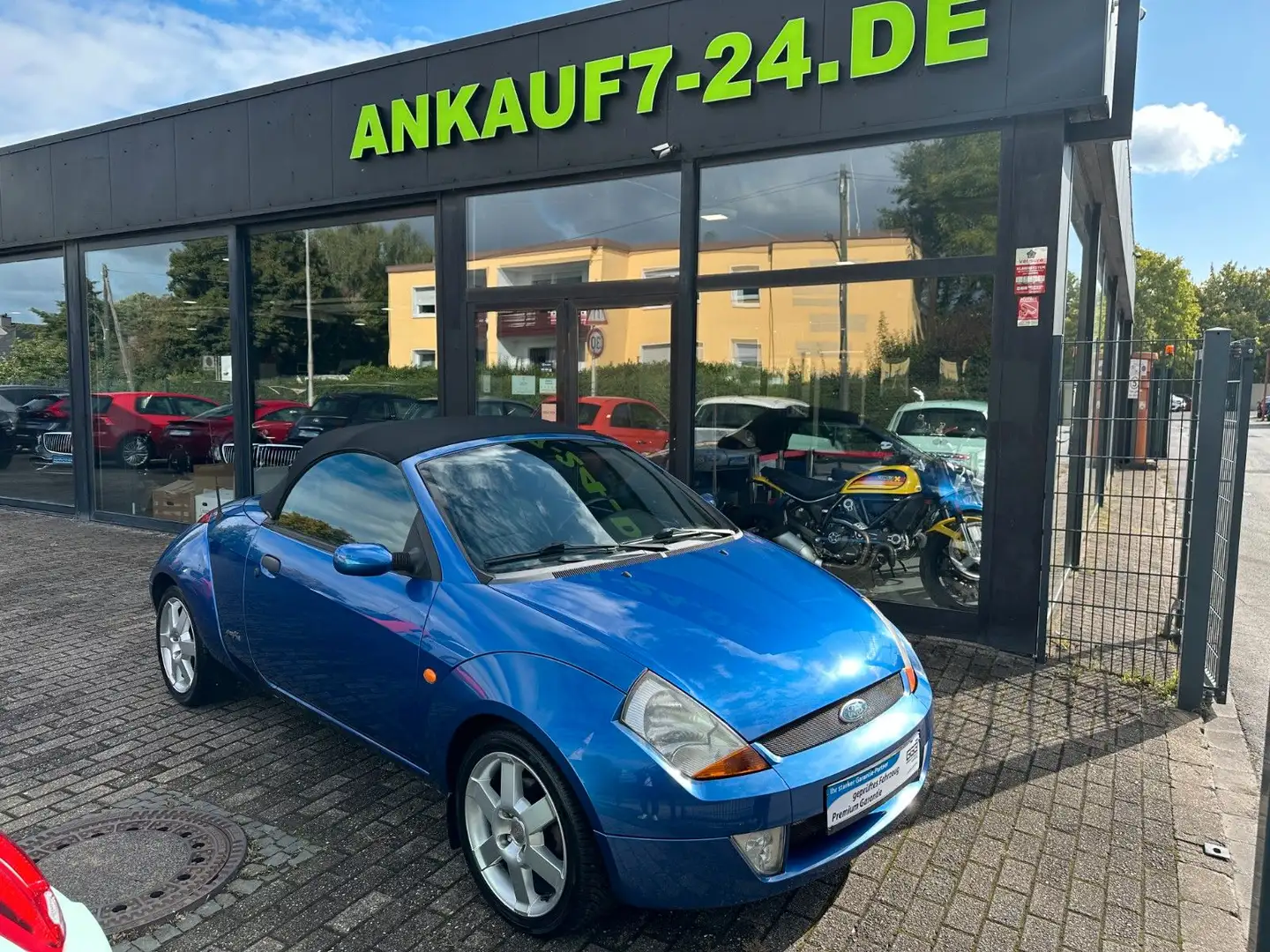 Ford Streetka Elegance Roadster Blau - 1