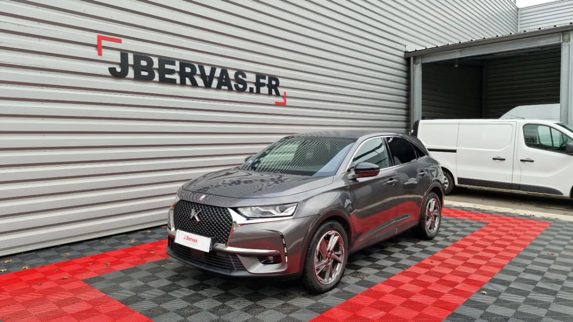 DS Automobiles DS 7 Crossback HYBRIDE E-TENSE 225 EAT8 BUSINESS - 1