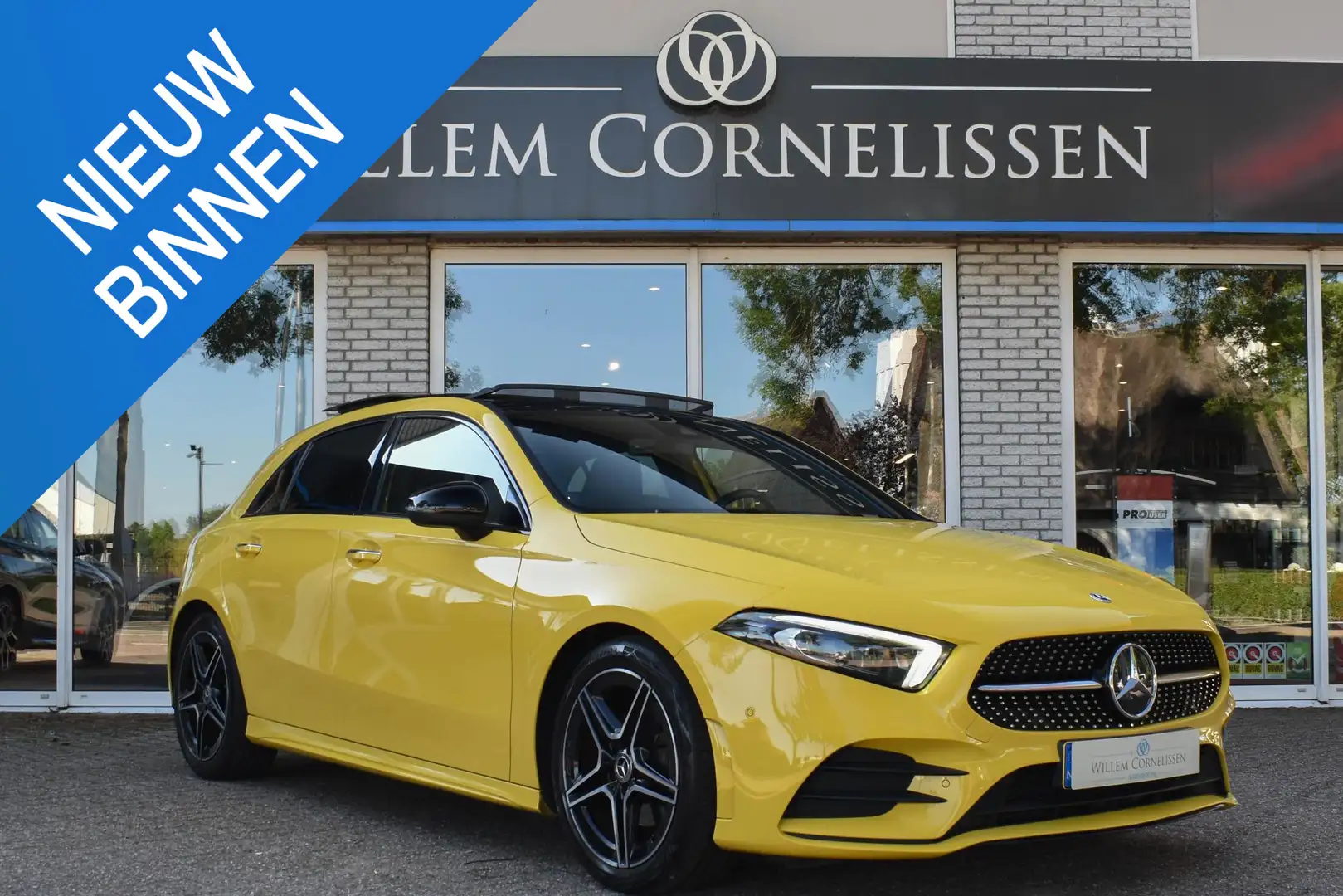 Mercedes-Benz A 180 AMG Sfeer Pano Electr. Stoelen Advanced Audio Giallo - 1