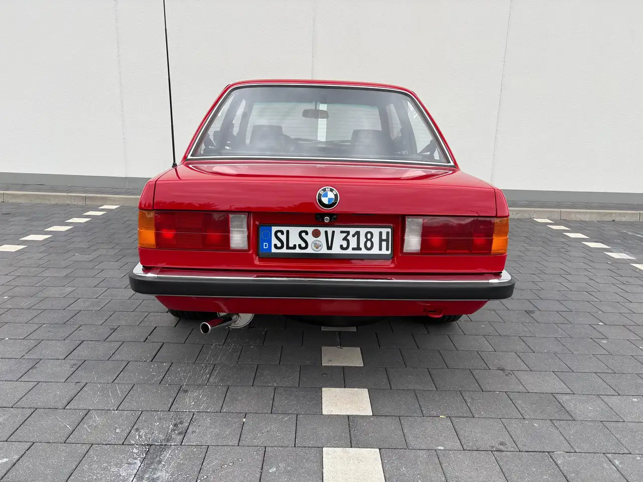 BMW 318i, foto 4