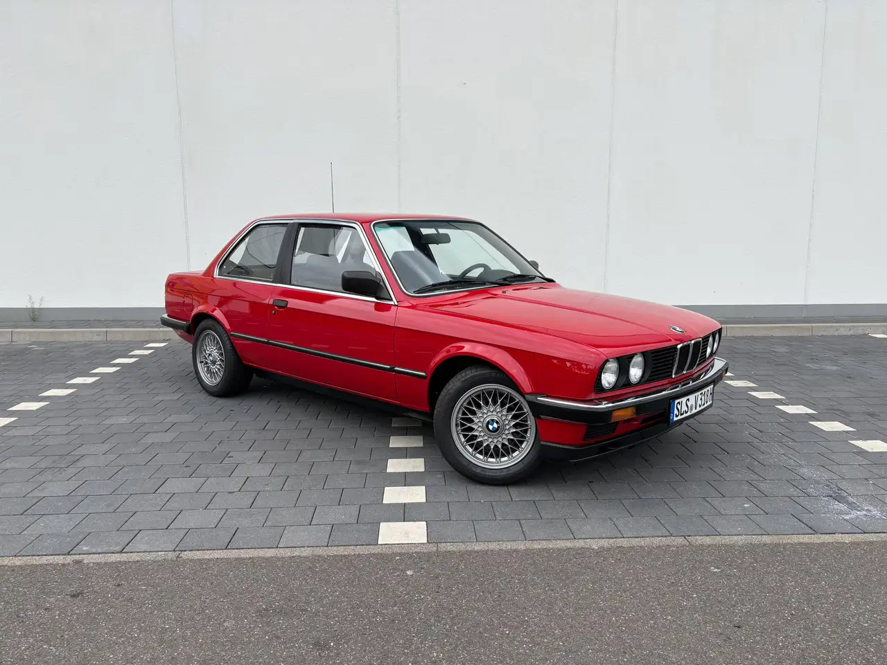 BMW 318i, foto 7