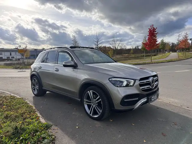 Mercedes-Benz GLE 400 d 4M/360°/SITZKLIMA/19%/PANO/21"/AIRMATIC