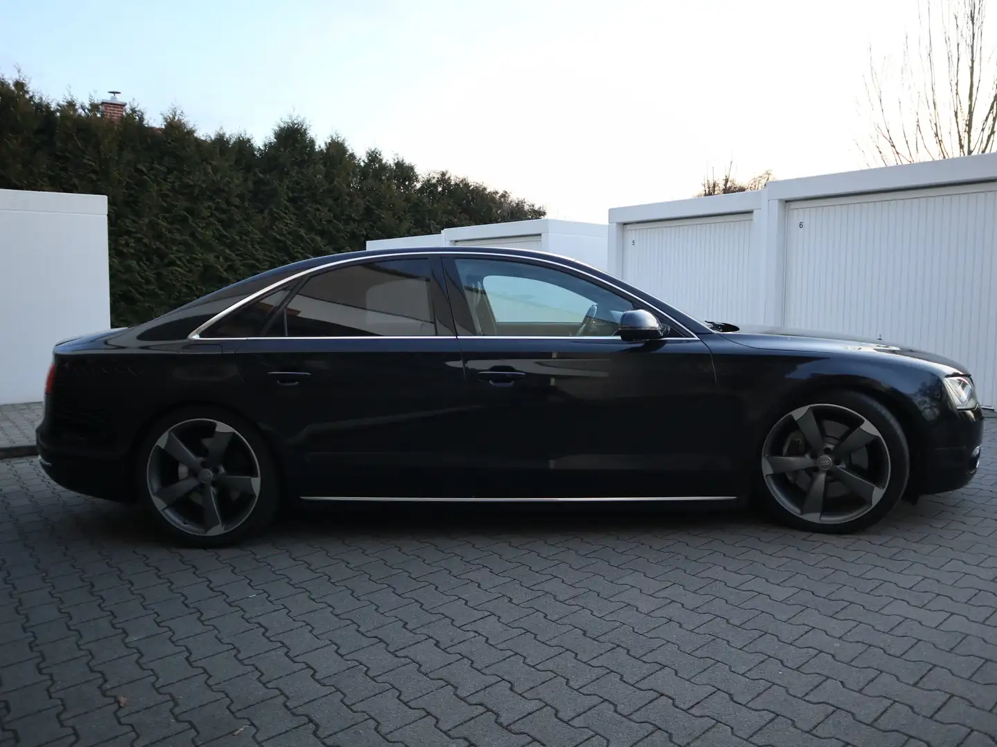 Audi A8 4.2 TDI quattro LED StaHz Kamera Massage Bose Negro - 2