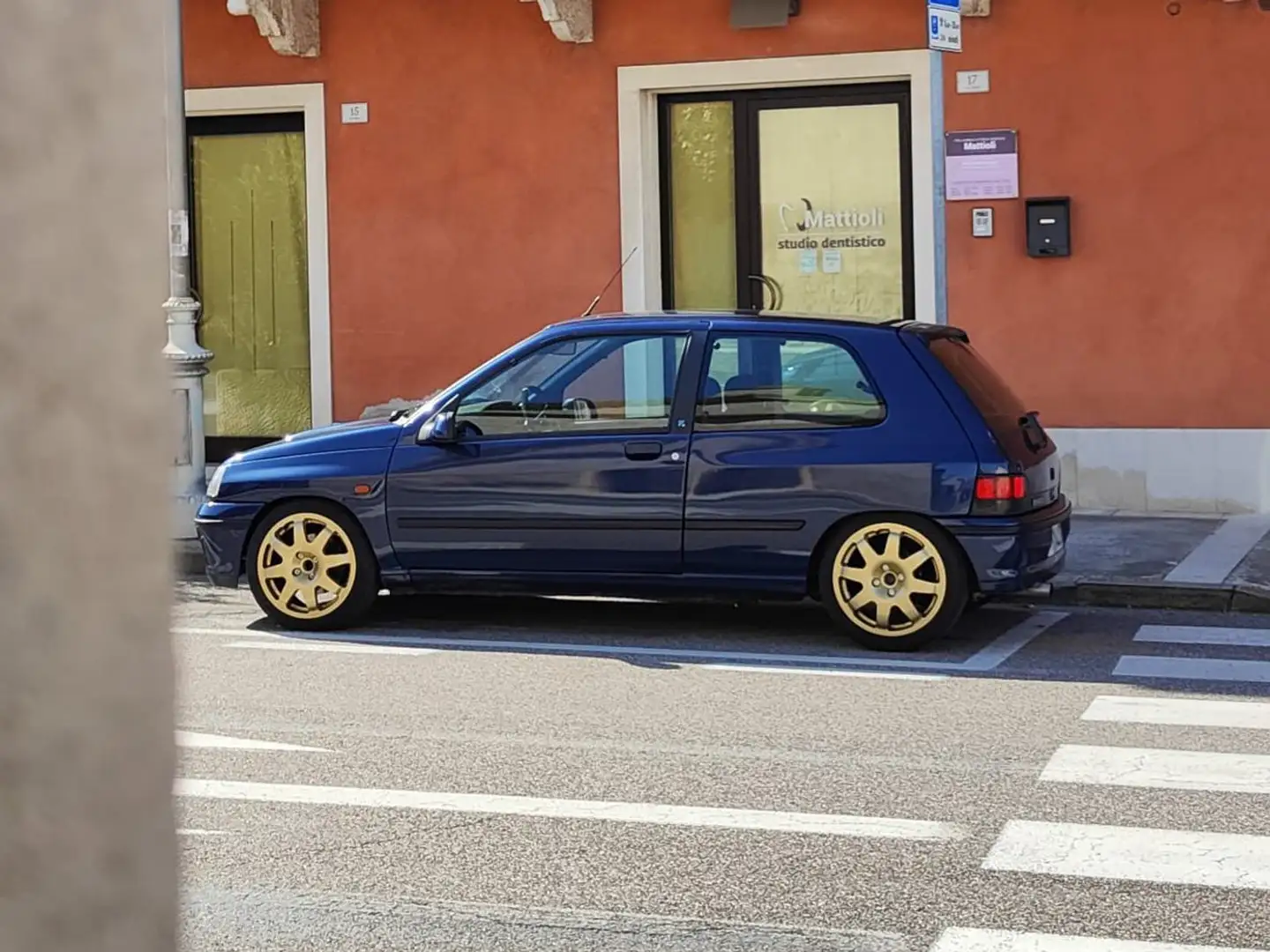 Renault Clio Clio 3p 1.8 16v Blue - 1