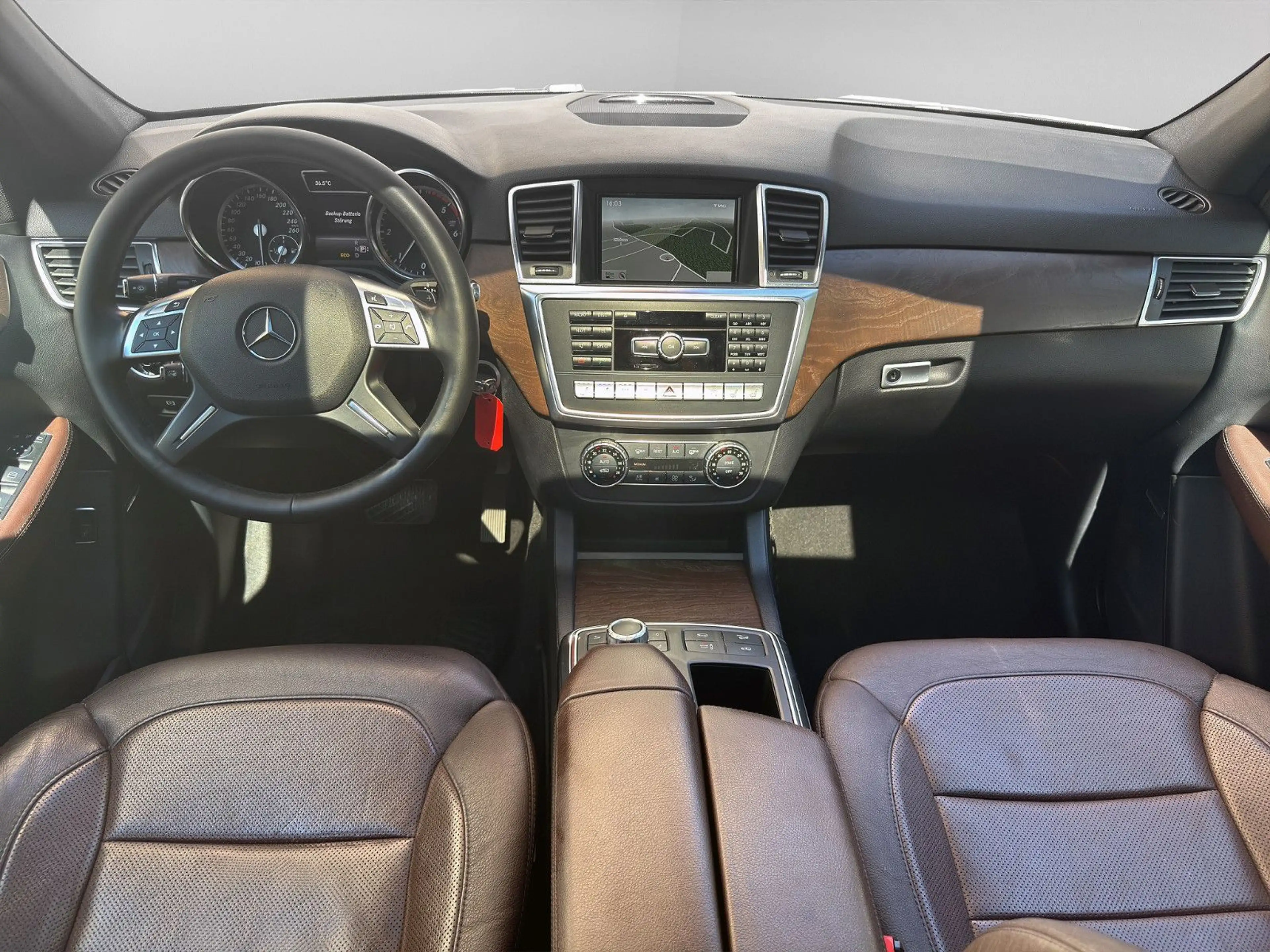 Mercedes-Benz ML 350 CDI V6 4MATIC*Leder*Bi-Xenon*360°*Schieb.* — photo 12