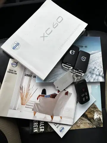 Volvo XC60 view 30
