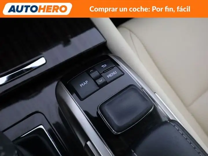 Lexus GS300 2018, foto 35