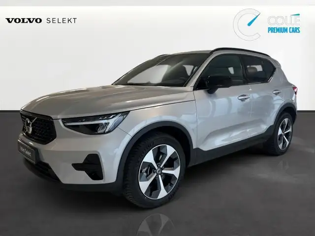 Volvo XC40 Plus Dark