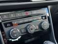 SEAT Leon 1.5 TSI FR Ultimate Edition DSG Pano Virtual Beats Rot - thumbnail 28