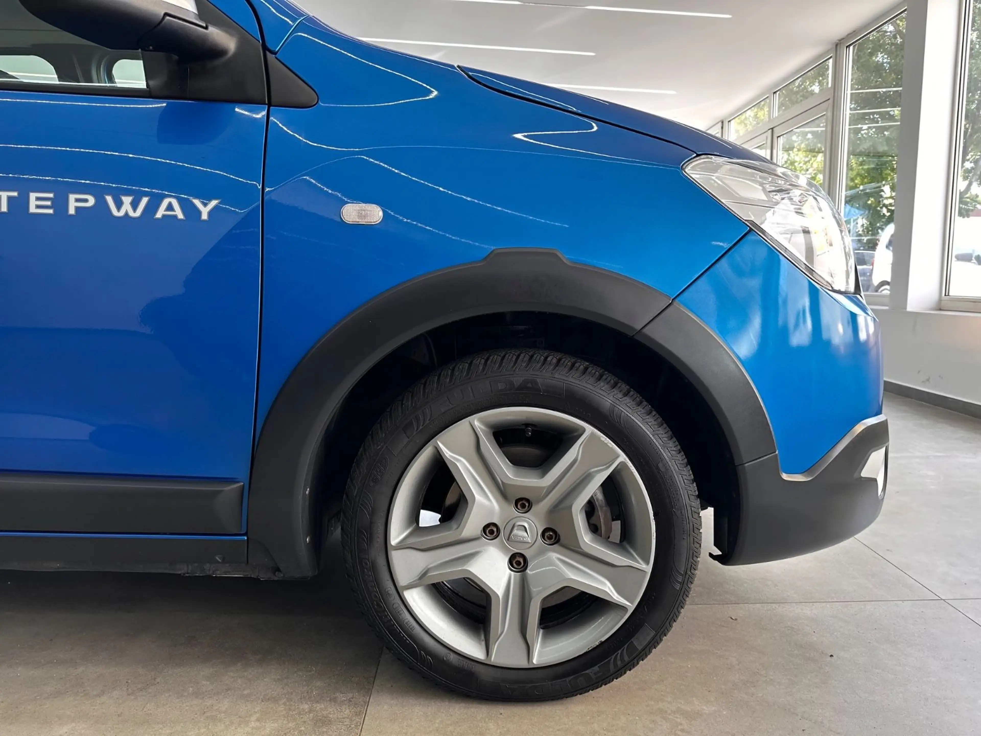 Dacia Lodgy 1.3 TCe*7.Sitze*Tempomat*Kamera*Klima — photo 35