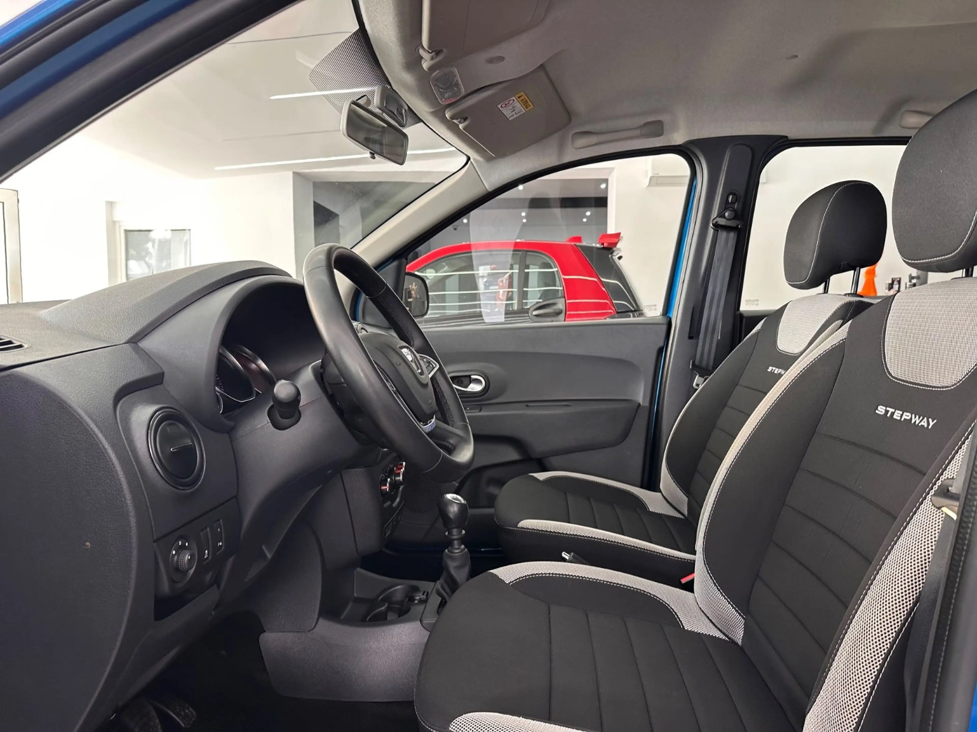 Dacia Lodgy 1.3 TCe*7.Sitze*Tempomat*Kamera*Klima — photo 20