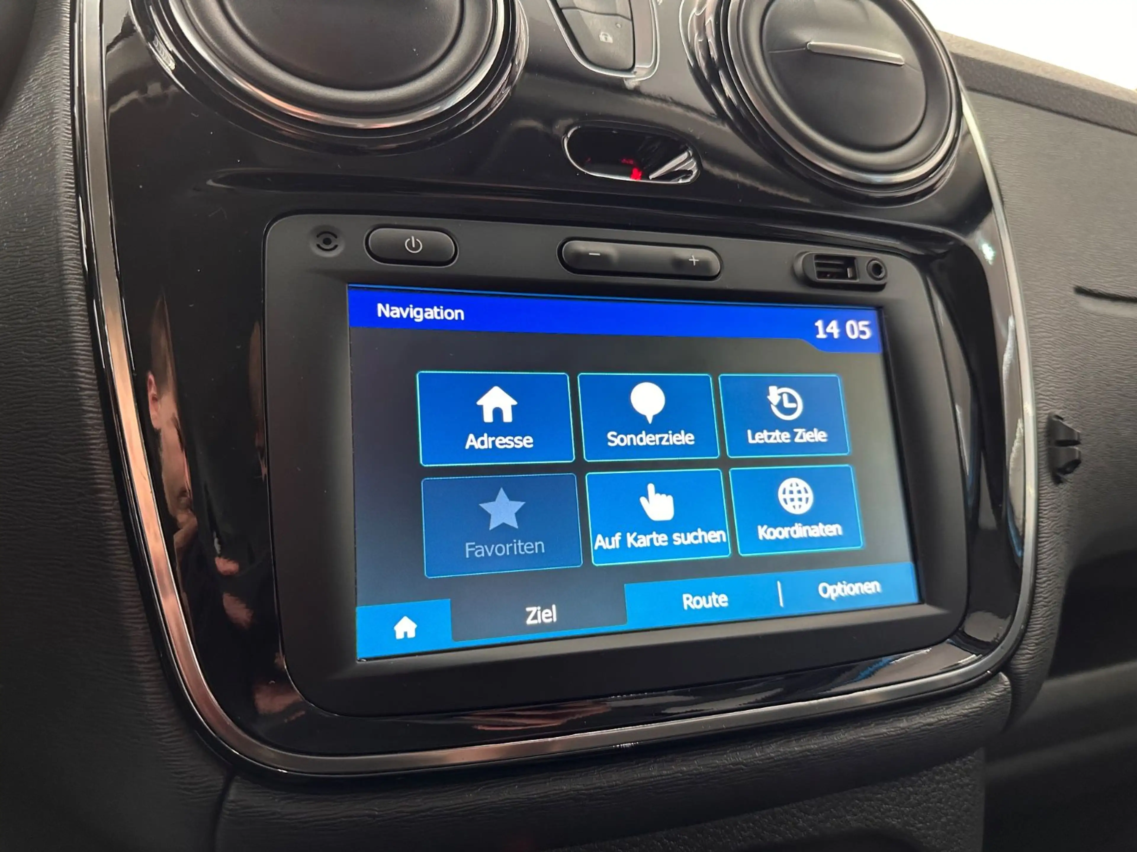 Dacia Lodgy 1.3 TCe*7.Sitze*Tempomat*Kamera*Klima — photo 30
