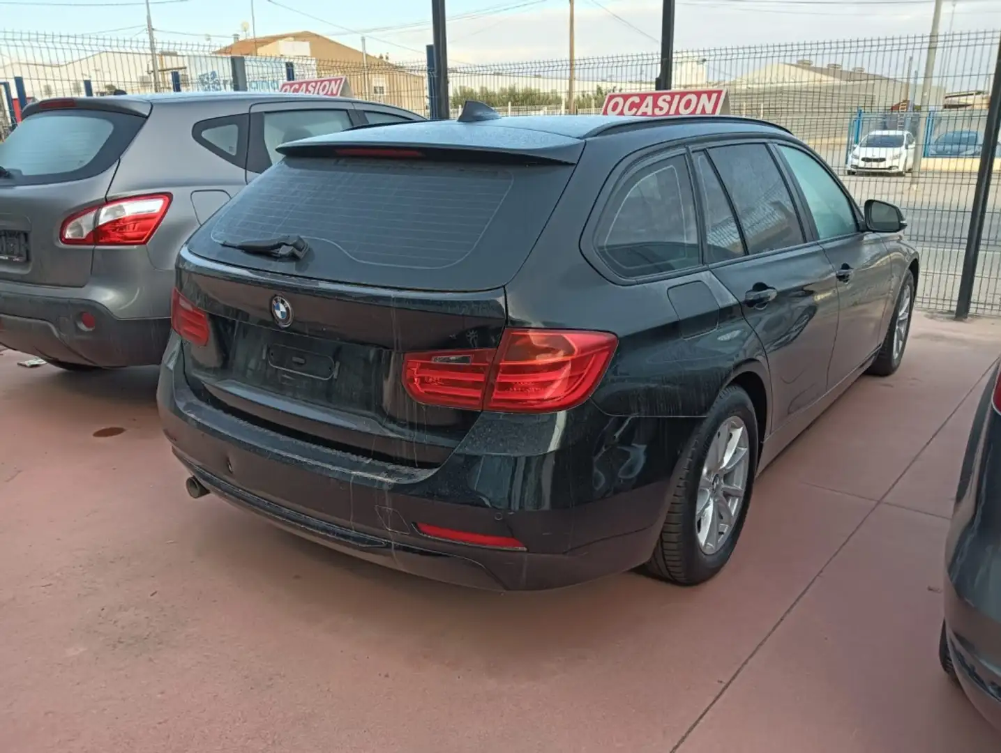 BMW 318 318d Touring (0.0) Negro - 2