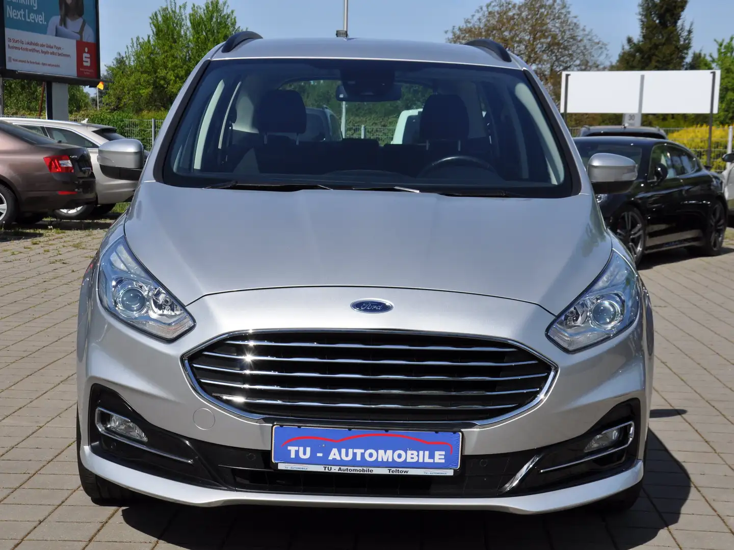 Ford Galaxy 2.0 EcoBlue Aut. NAVI-STANDHZ-AHK-RKAMERA-7SITZER Zilver - 2