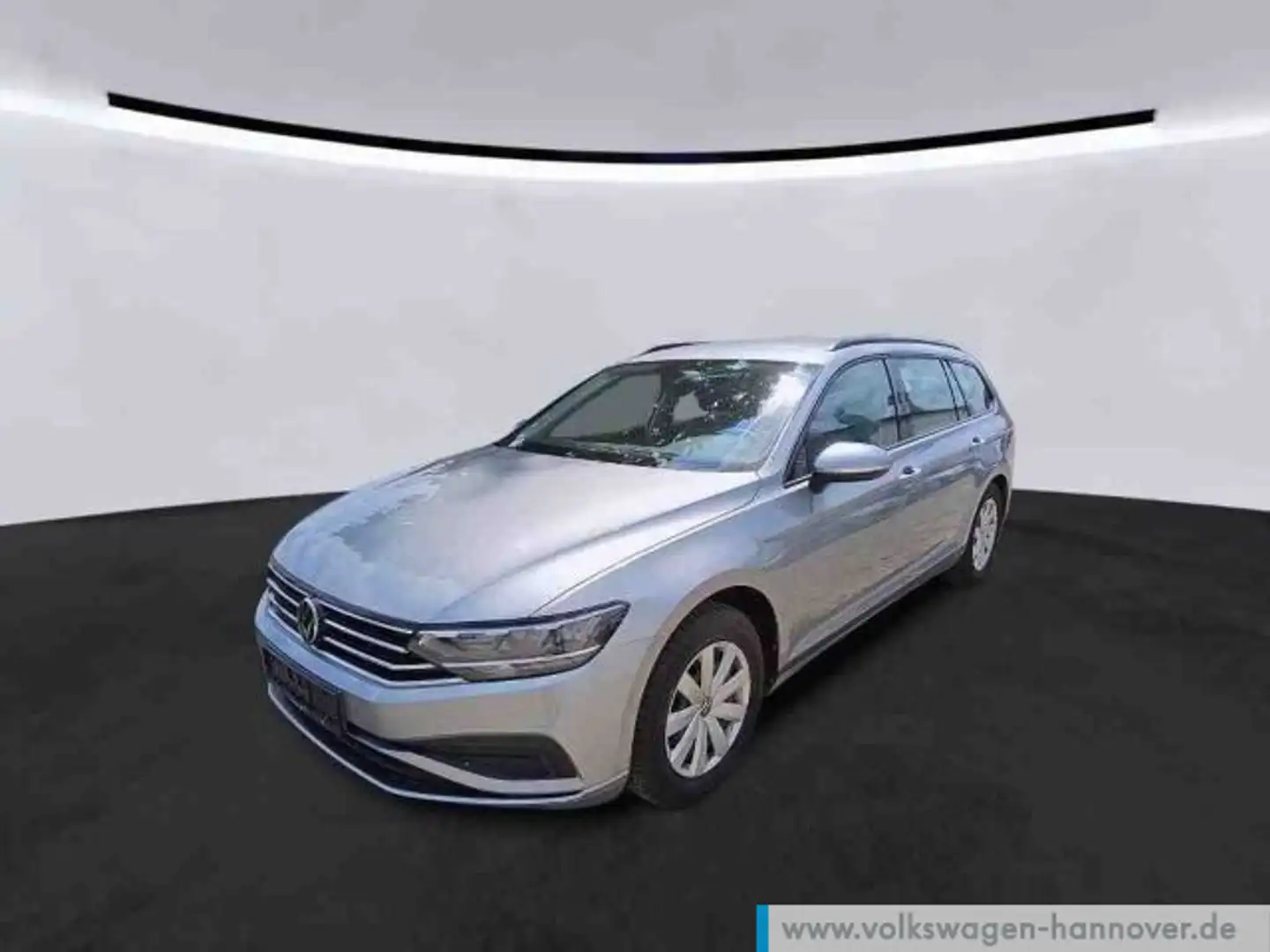 Volkswagen Passat Variant 1.5 TSI Navi LED Kamera PDC SHZ D Silber - 2