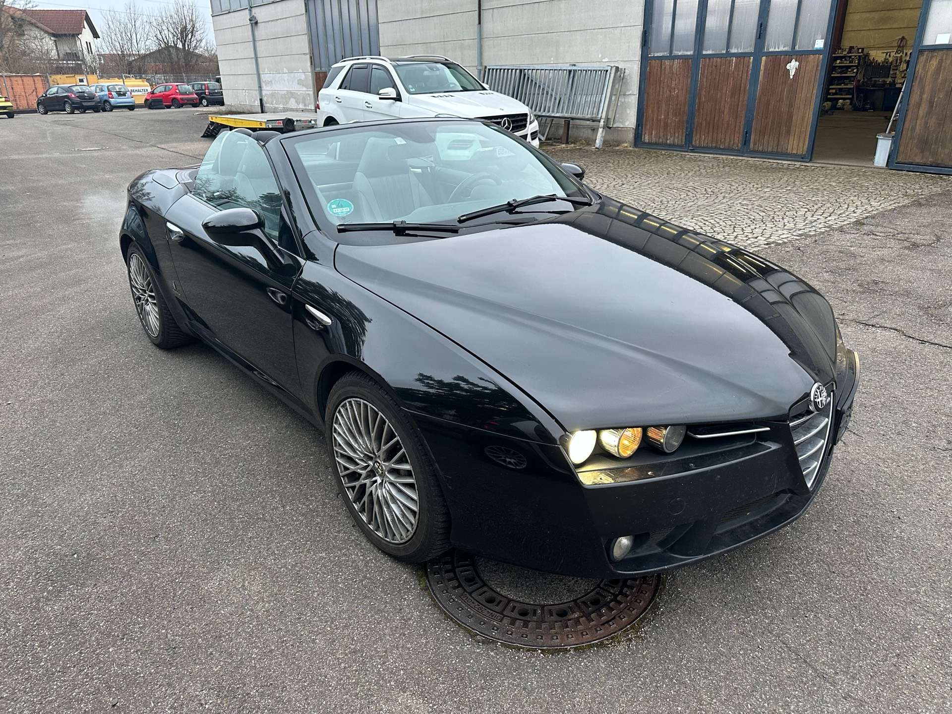 Second hand Alfa Romeo Spider 