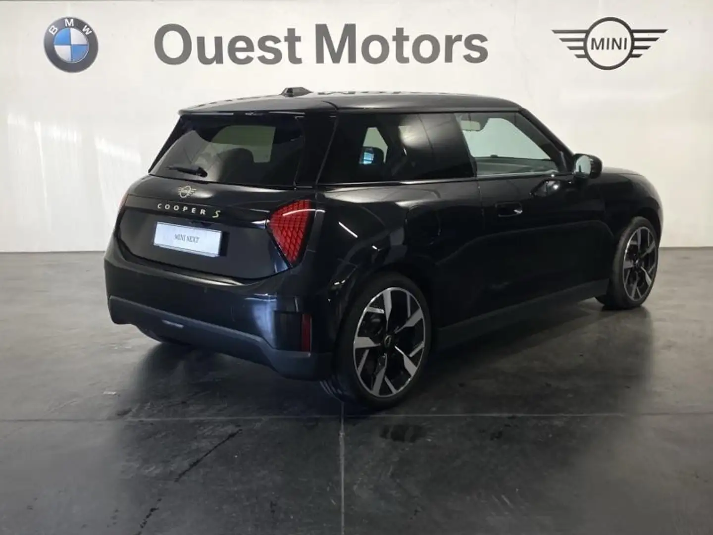 MINI Cooper SE 218ch Favoured Noir - 2