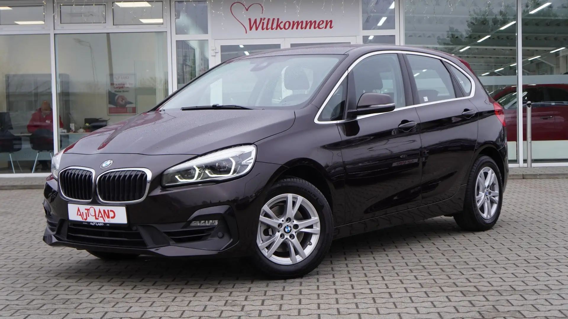 BMW 218 218i Active Tourer Advantage LED Navi Klimaaut. Brun - 2