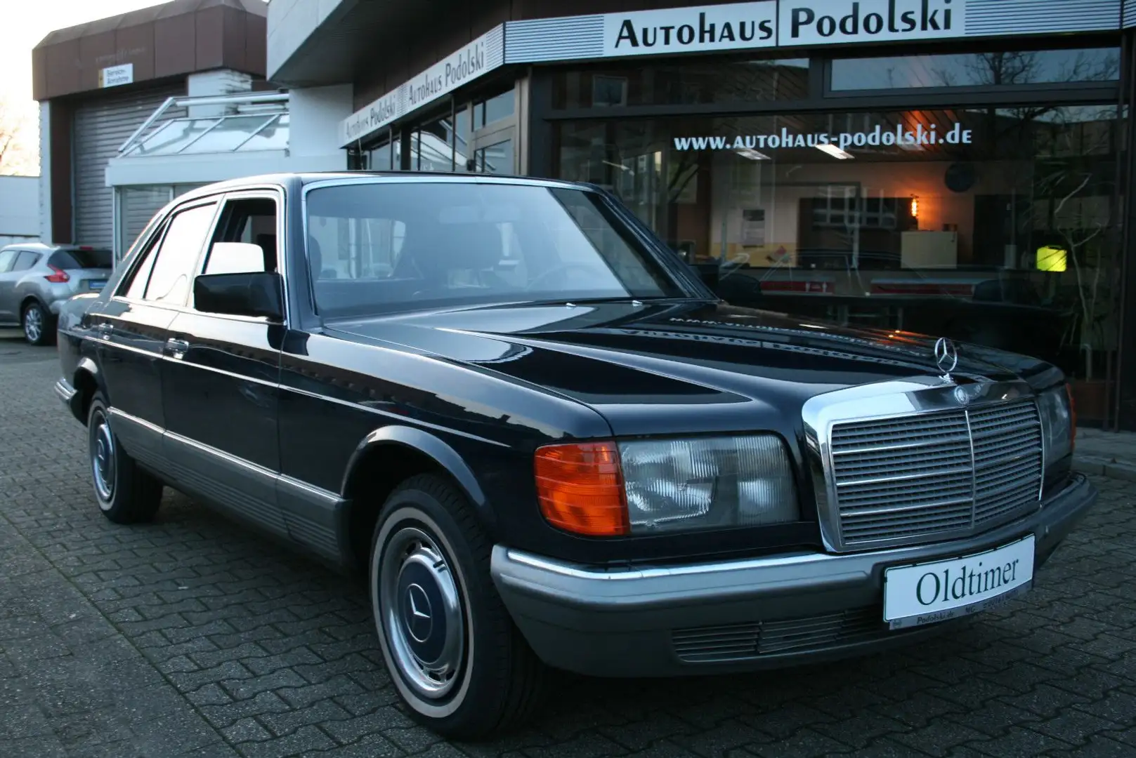 Mercedes-Benz 280 SE| Oldtimer| Schiebedach Blauw - 1