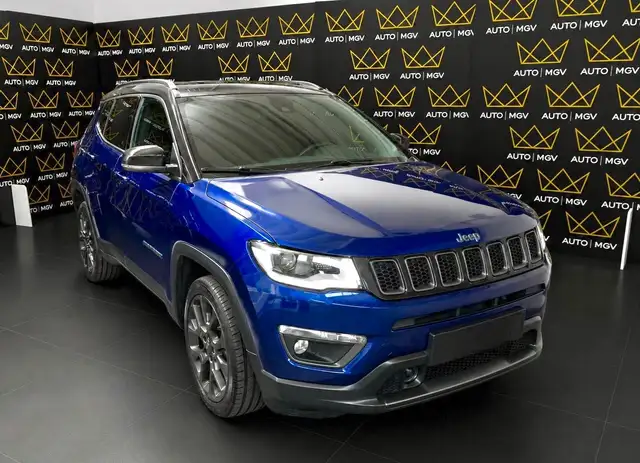 Jeep Compass view 3