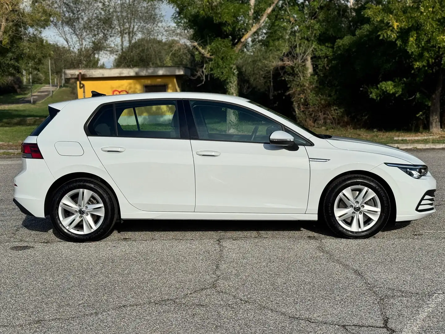 Volkswagen Golf 2.0 tdi First Edition -UNIPRO'-SERVICE VOLKSWAGEN Bianco - 2