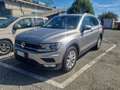 Volkswagen Tiguan Tiguan 2.0 TDI SCR DSG 4MOTION Business BMT Grijs - thumbnail 2