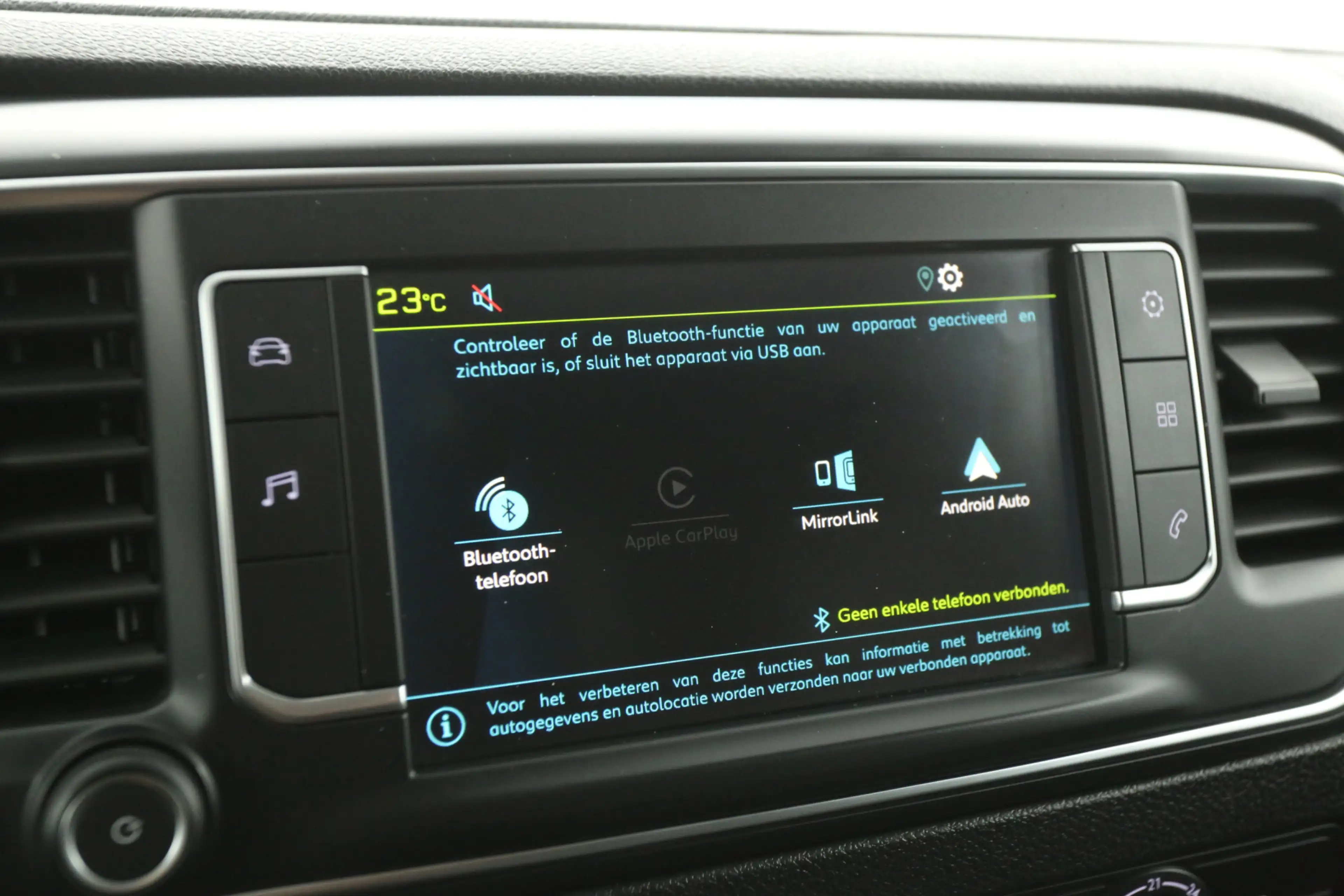 Peugeot e-Expert 75 kWh L2H1 | Snelladen | SOH 91% | Airco | Camera — photo 17