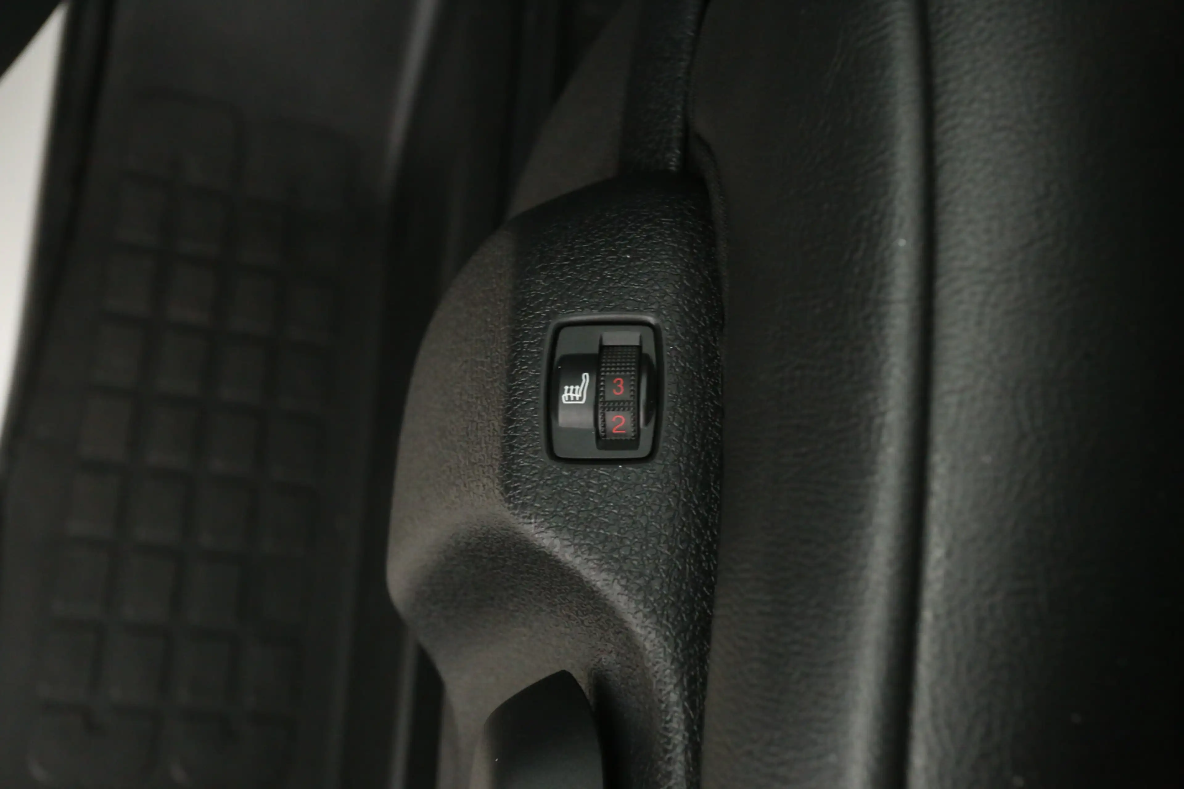 Peugeot e-Expert 75 kWh L2H1 | Snelladen | SOH 91% | Airco | Camera — photo 21