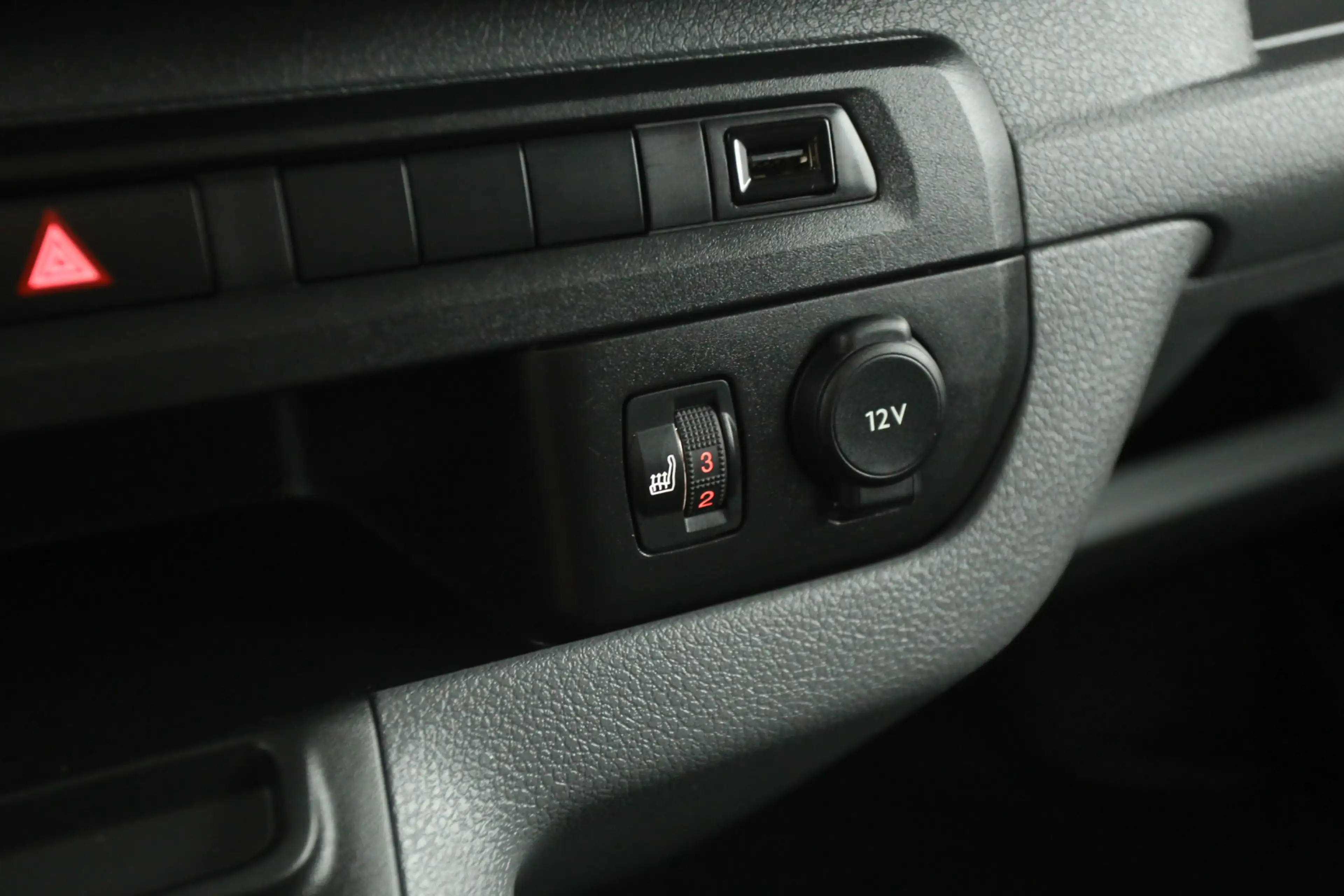 Peugeot e-Expert 75 kWh L2H1 | Snelladen | SOH 91% | Airco | Camera — photo 20