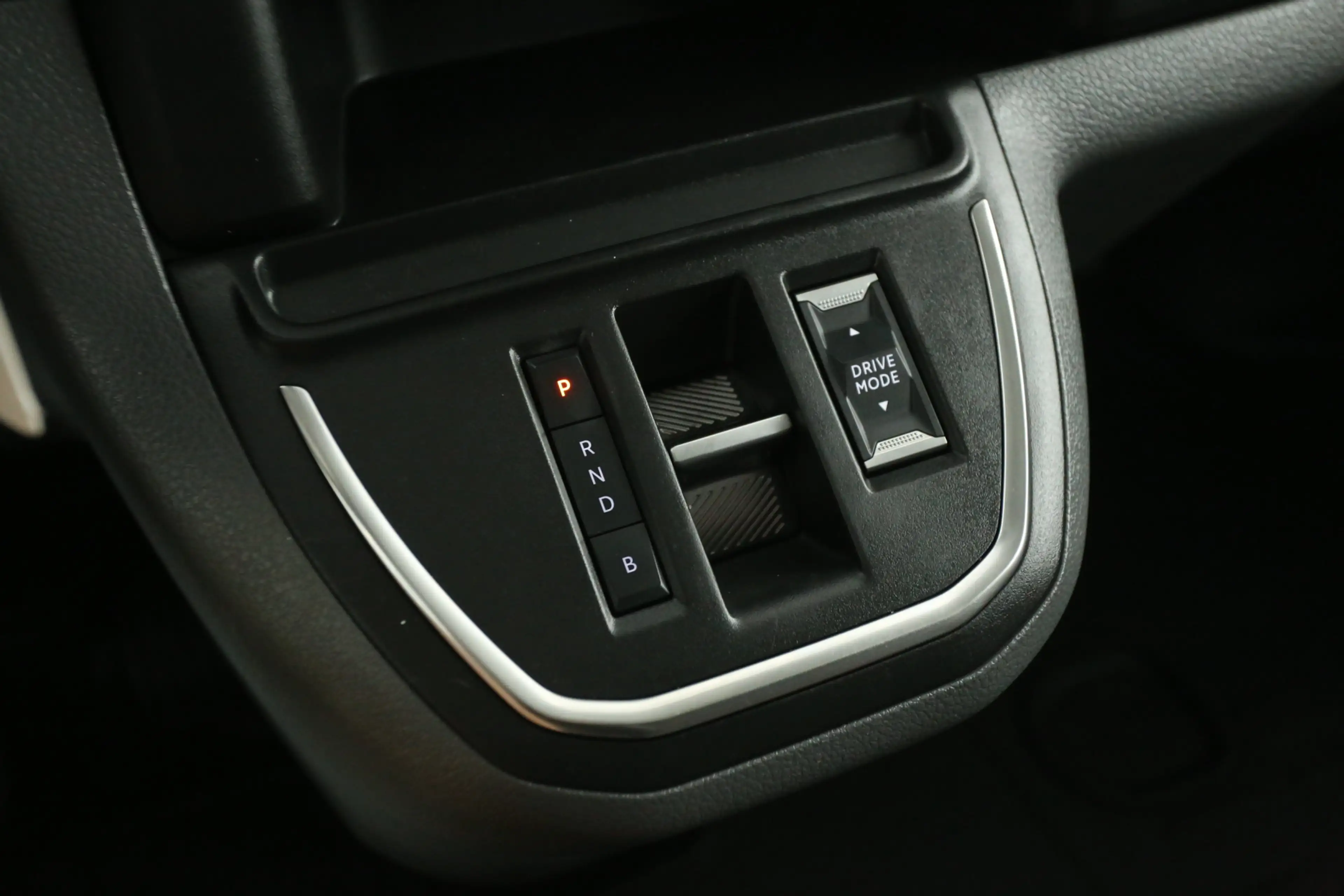Peugeot e-Expert 75 kWh L2H1 | Snelladen | SOH 91% | Airco | Camera — photo 19