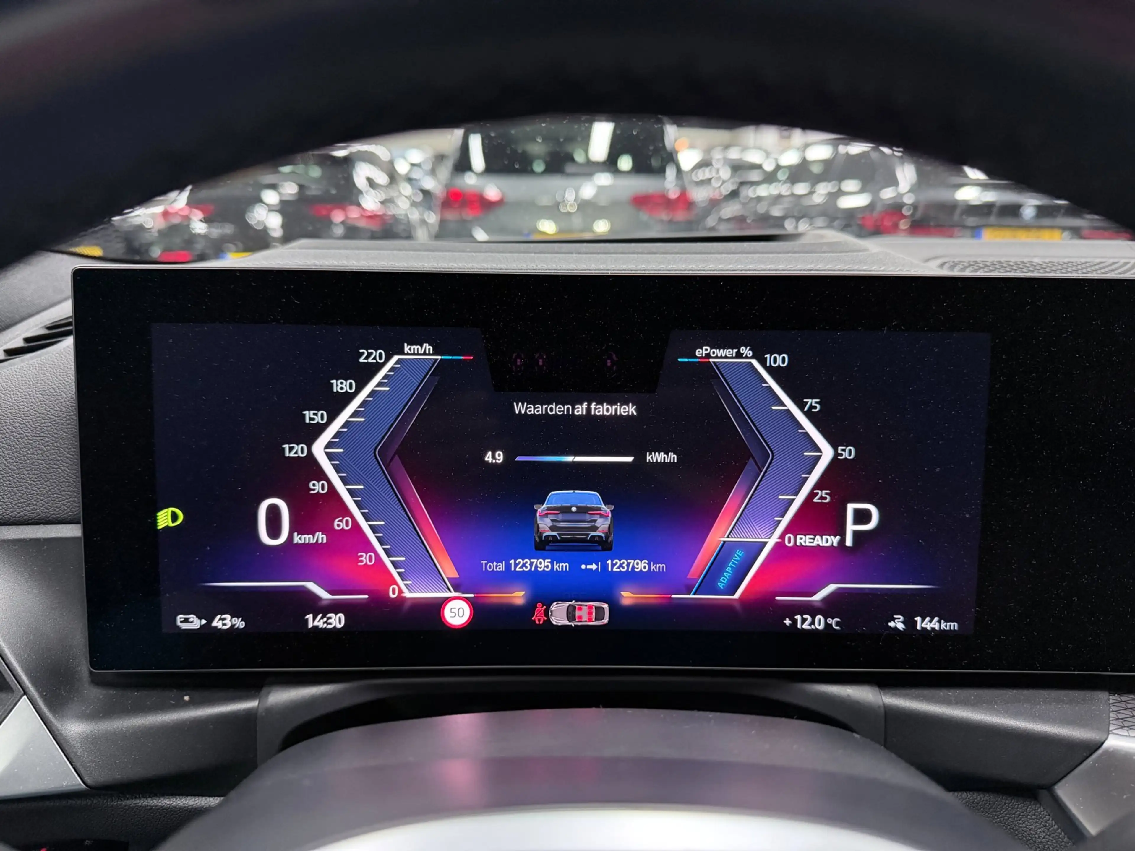 BMW i4 GRAN COUPE EDrive40 84 kWh M-SPORT NW-PRIJS 90DEUR — photo 26
