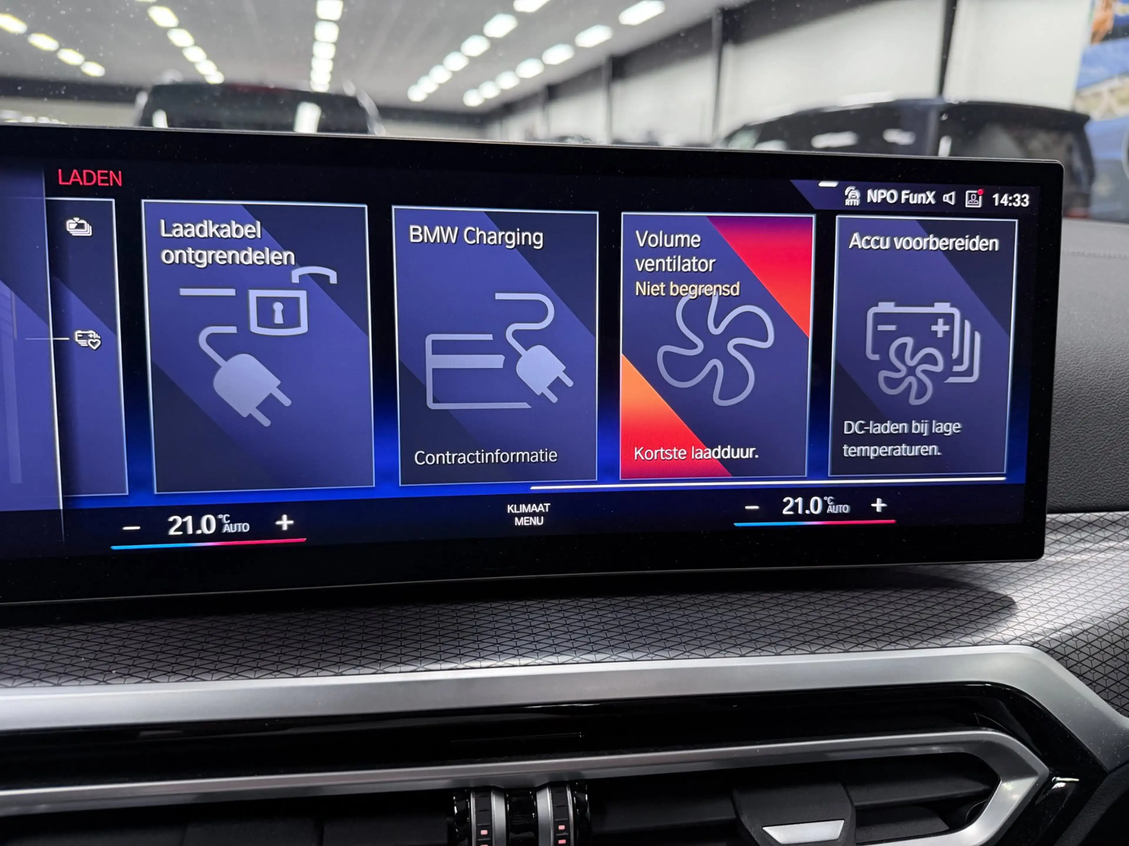 BMW i4 GRAN COUPE EDrive40 84 kWh M-SPORT NW-PRIJS 90DEUR — photo 40
