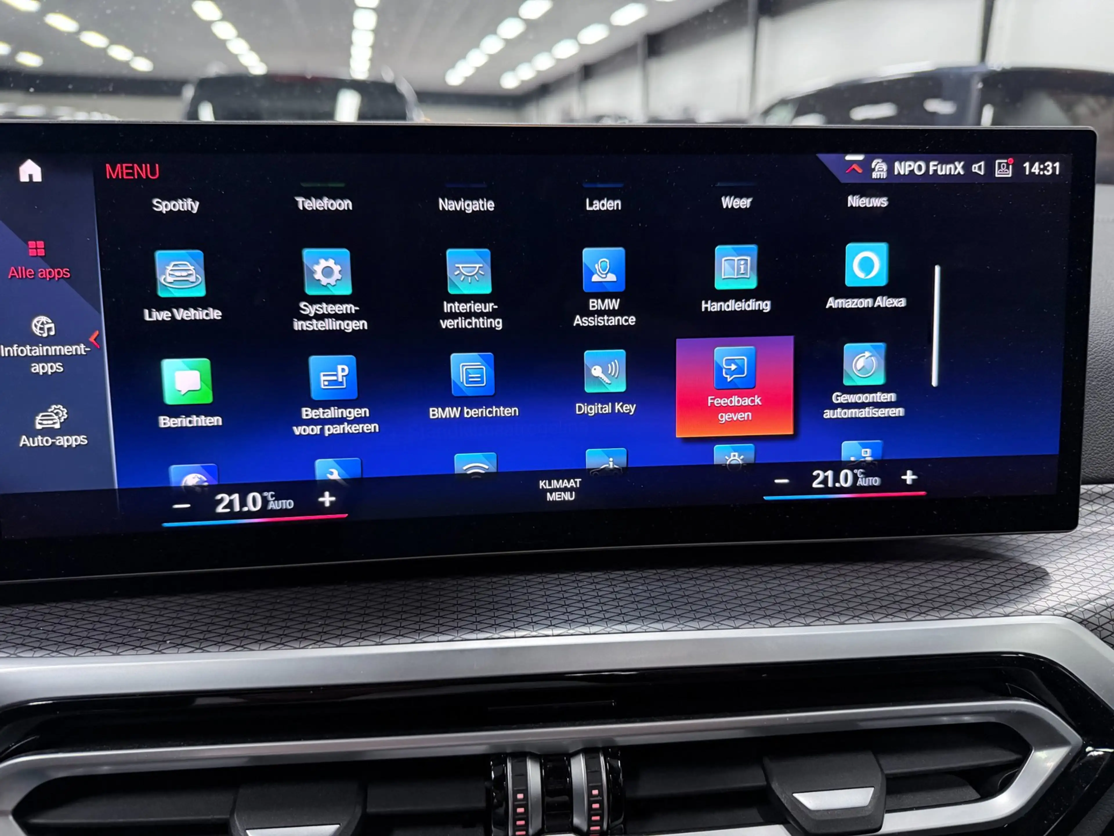 BMW i4 GRAN COUPE EDrive40 84 kWh M-SPORT NW-PRIJS 90DEUR — photo 29