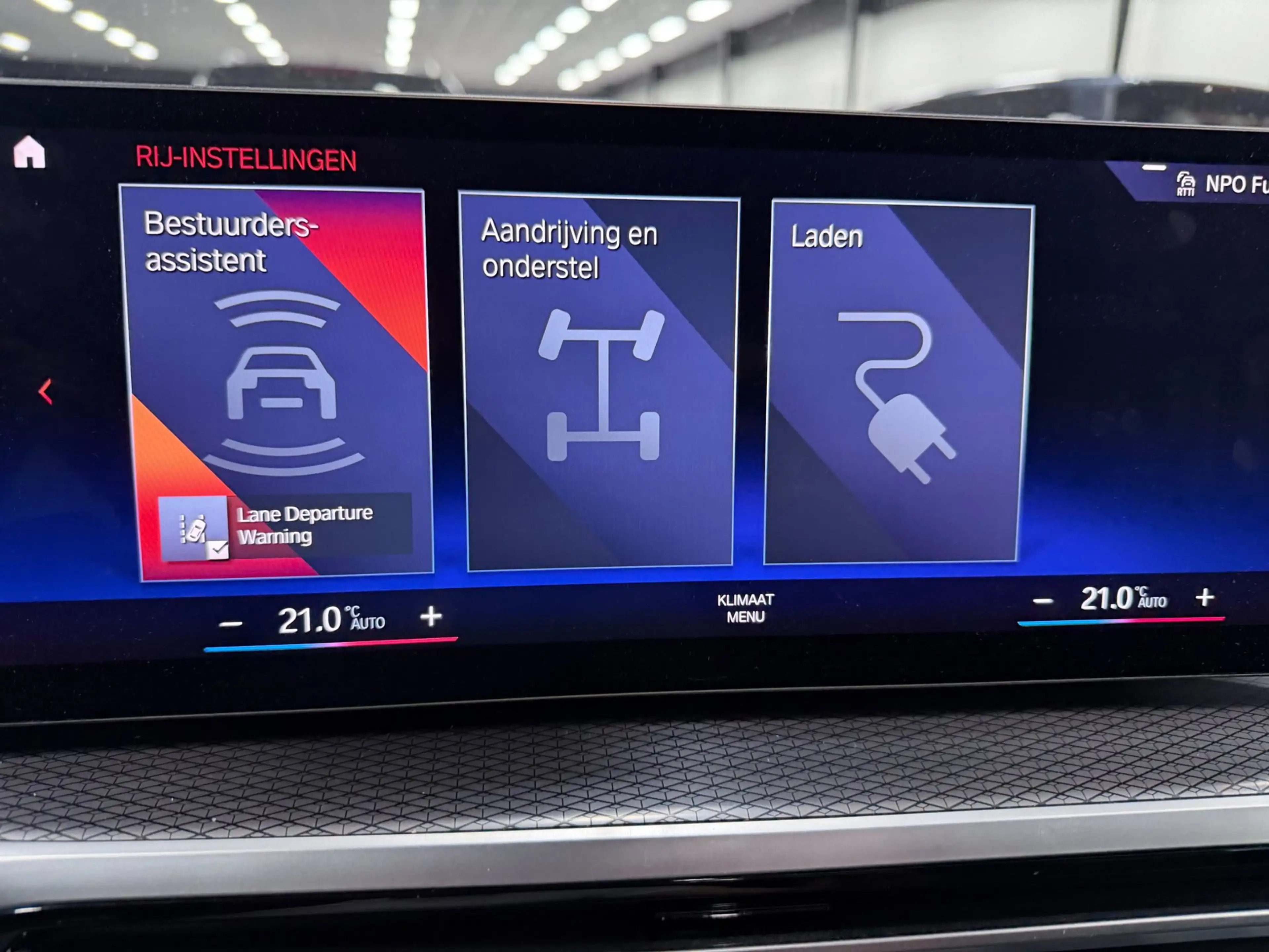 BMW i4 GRAN COUPE EDrive40 84 kWh M-SPORT NW-PRIJS 90DEUR — photo 34
