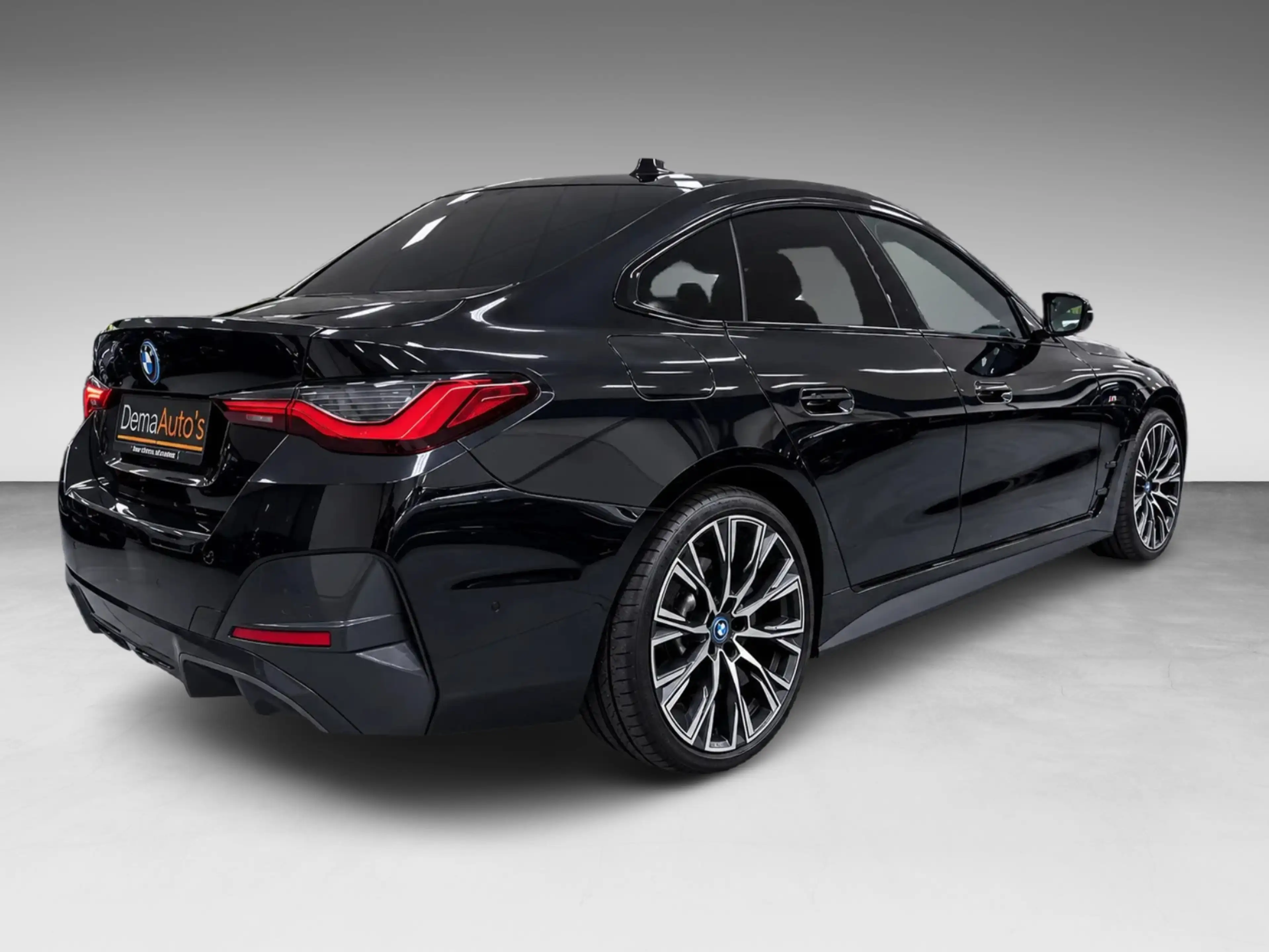 BMW i4 GRAN COUPE EDrive40 84 kWh M-SPORT NW-PRIJS 90DEUR — photo 8