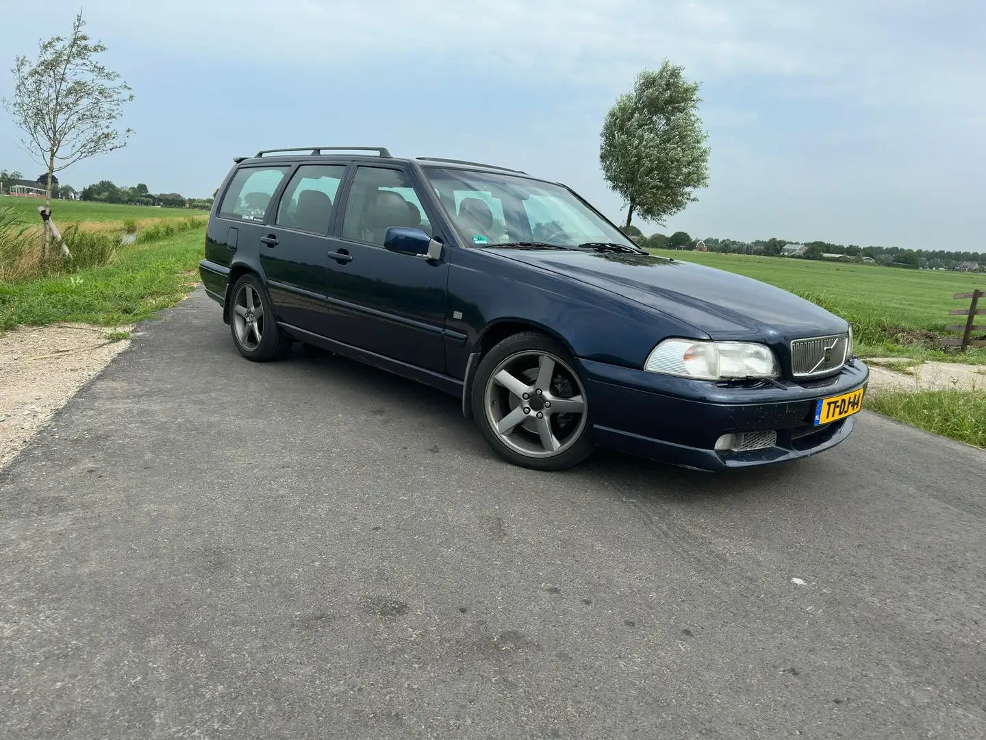 Volvo V70 V70 2.3 R AWD Albastru - 2