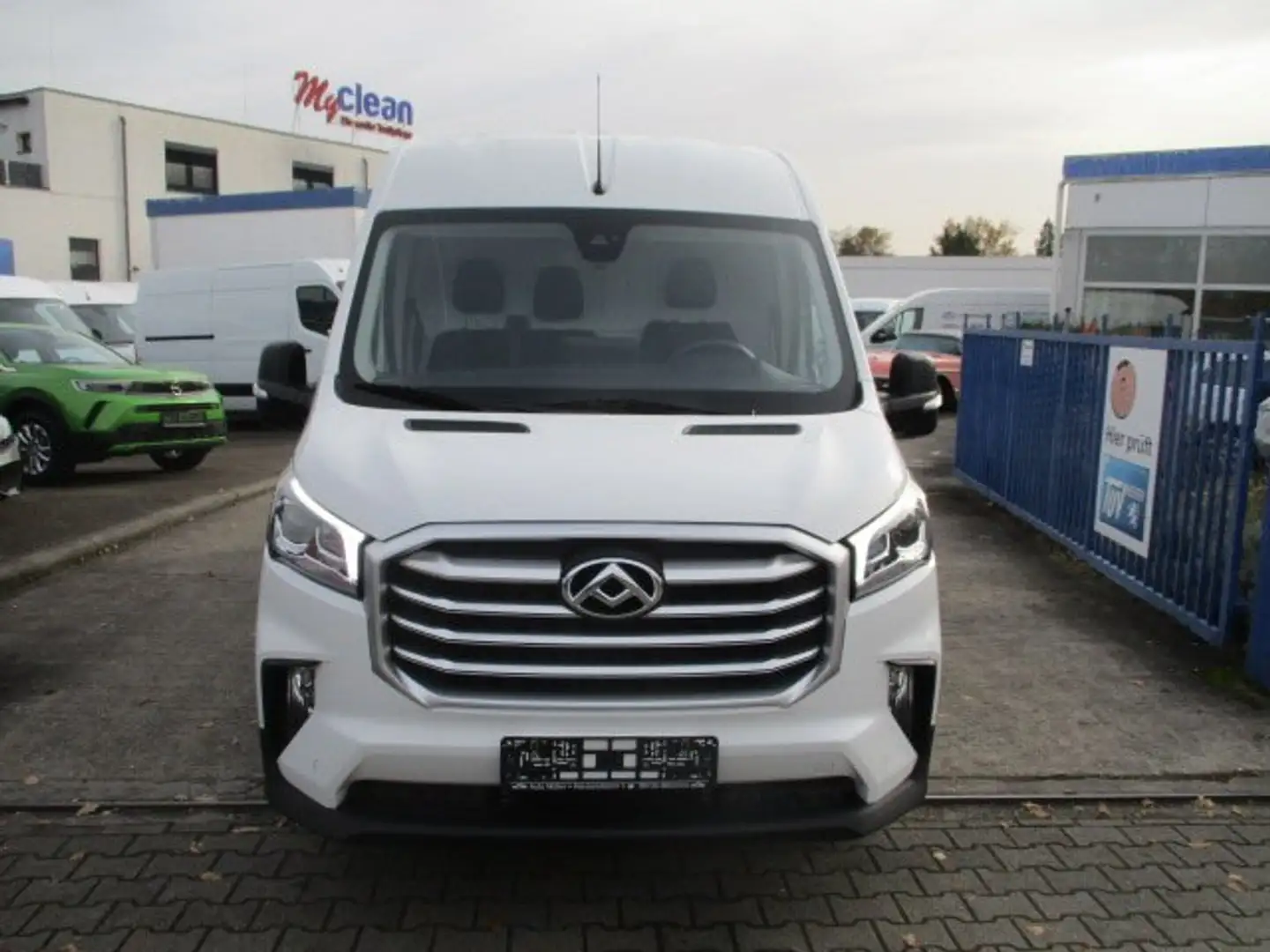 Maxus Deliver 9 2.0 D.Kasten.Lang-Hoch.Klima.Wenig KM.Mod.22 Blanc - 2