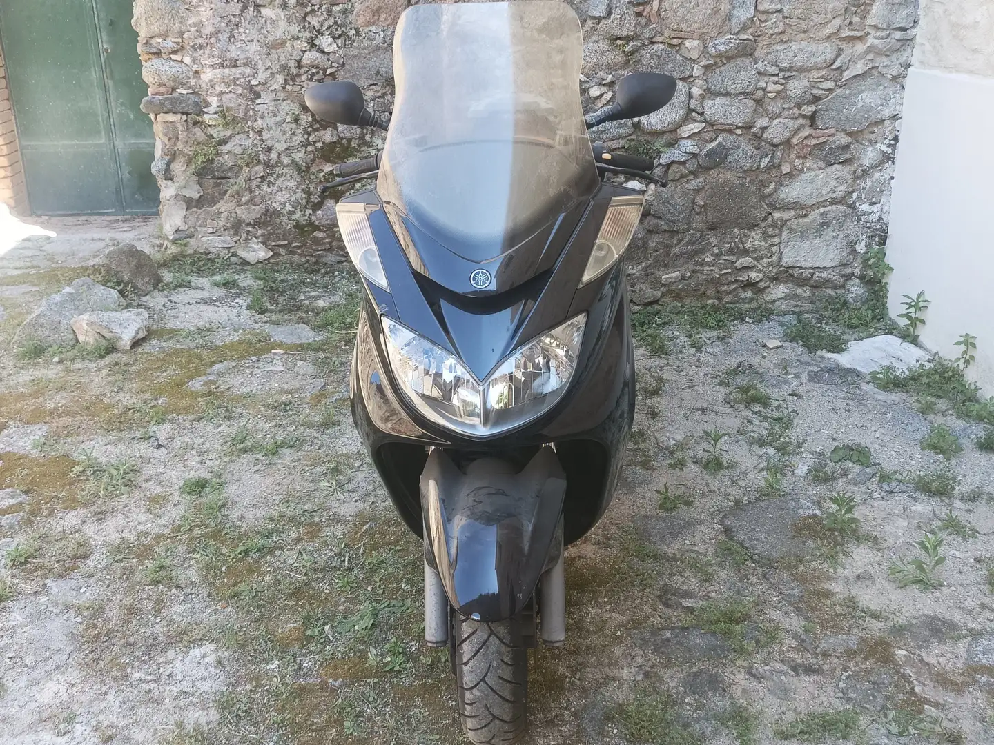 Yamaha Majesty 400 Noir - 1