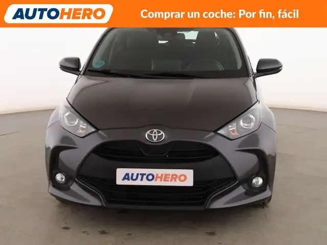 Toyota Yaris view 9