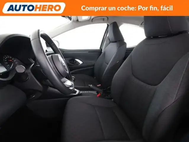 Toyota Yaris view 11