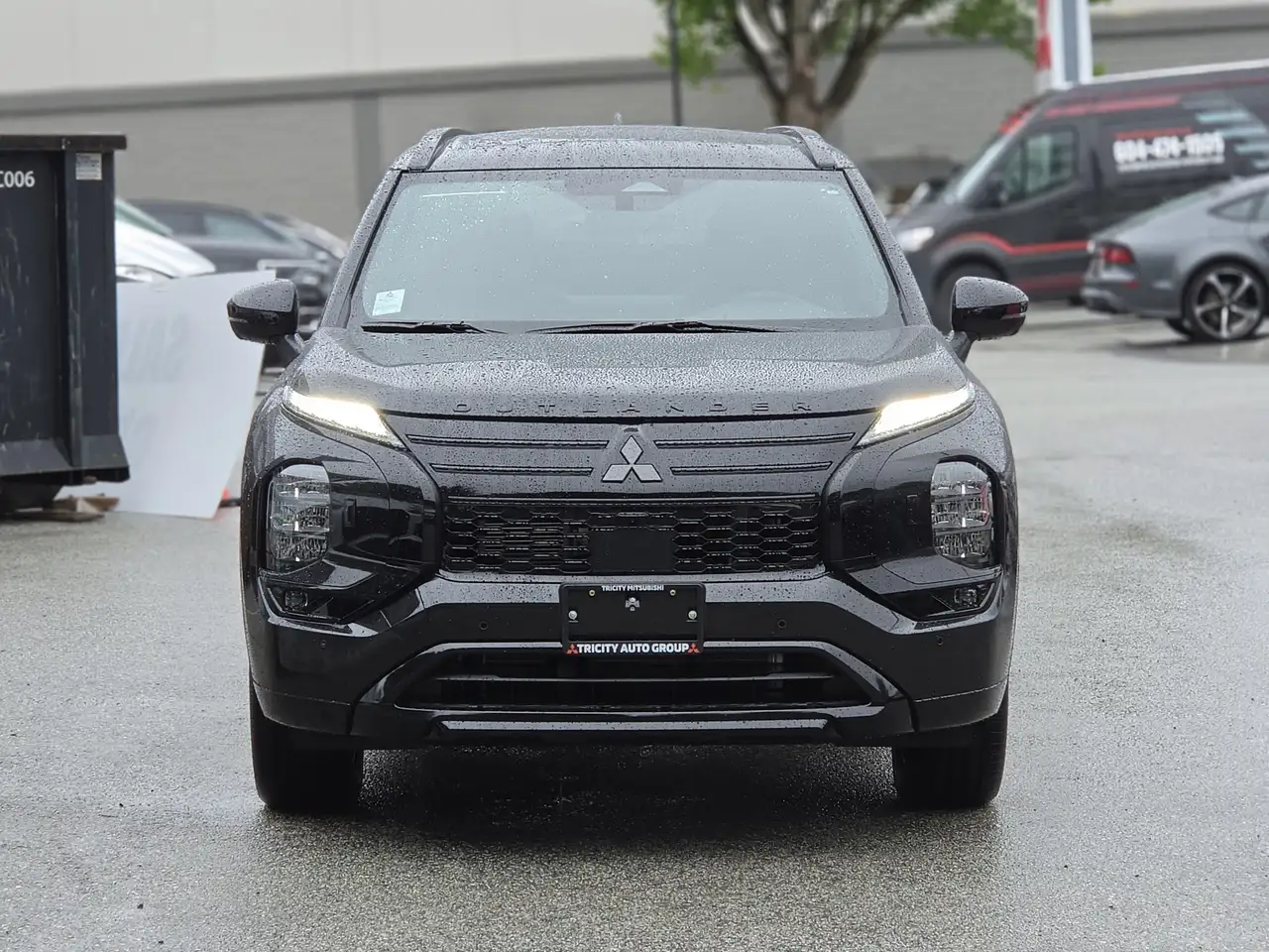 Mitsubishi Outlander снимка Mitsubishi Outlander