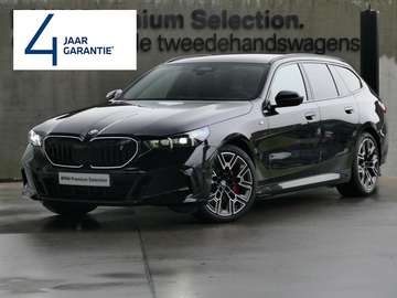 eDrive40 Touring M Sport Pro | PANO |